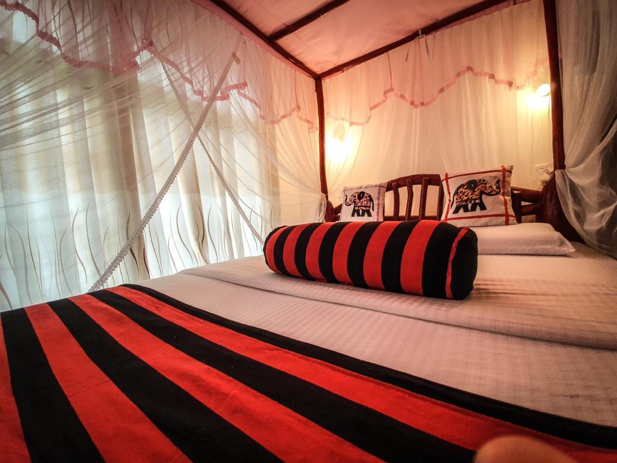 אלה Guest Inn Avendra מראה חיצוני תמונה