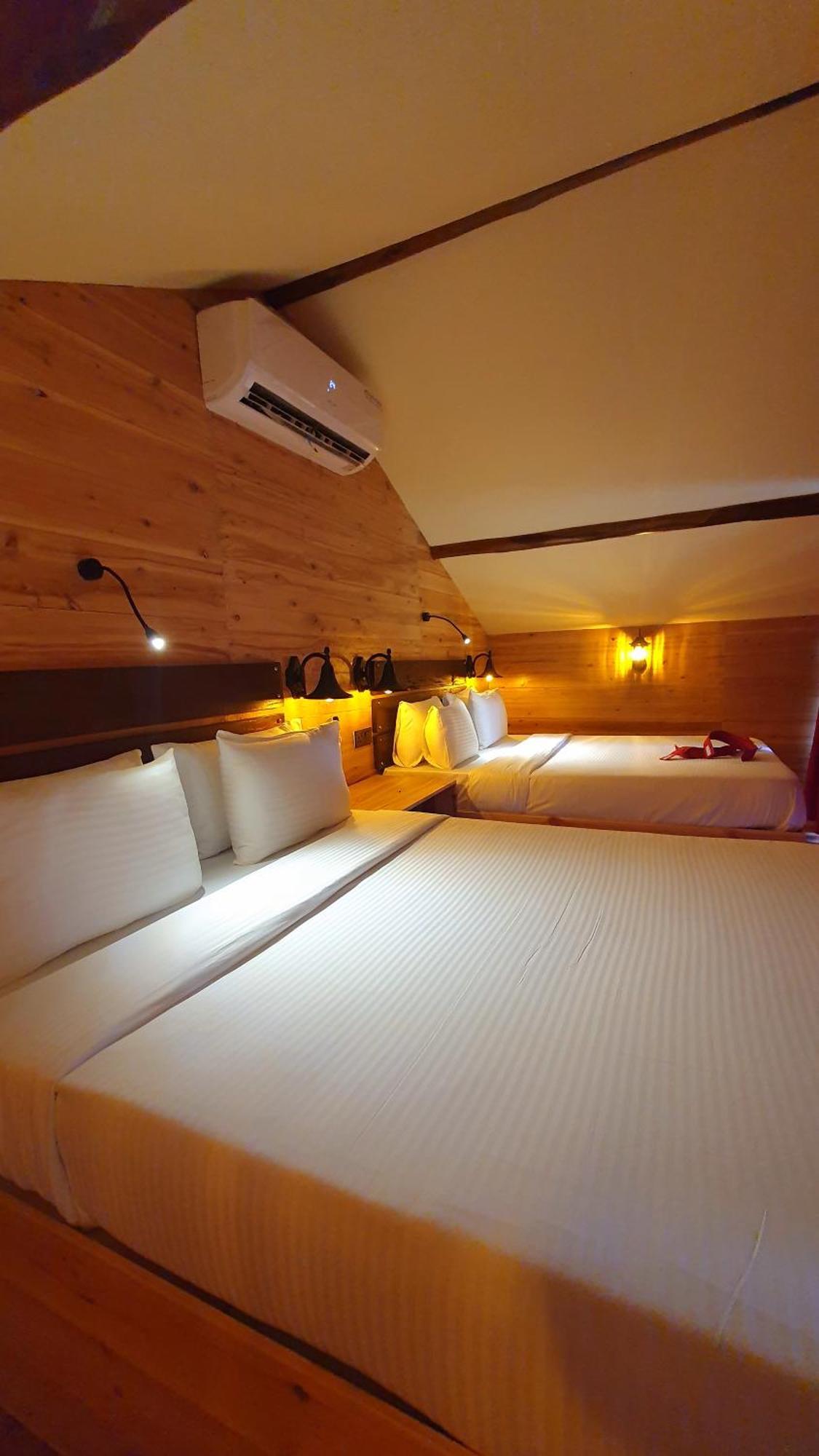 אלה Guest Inn Avendra מראה חיצוני תמונה