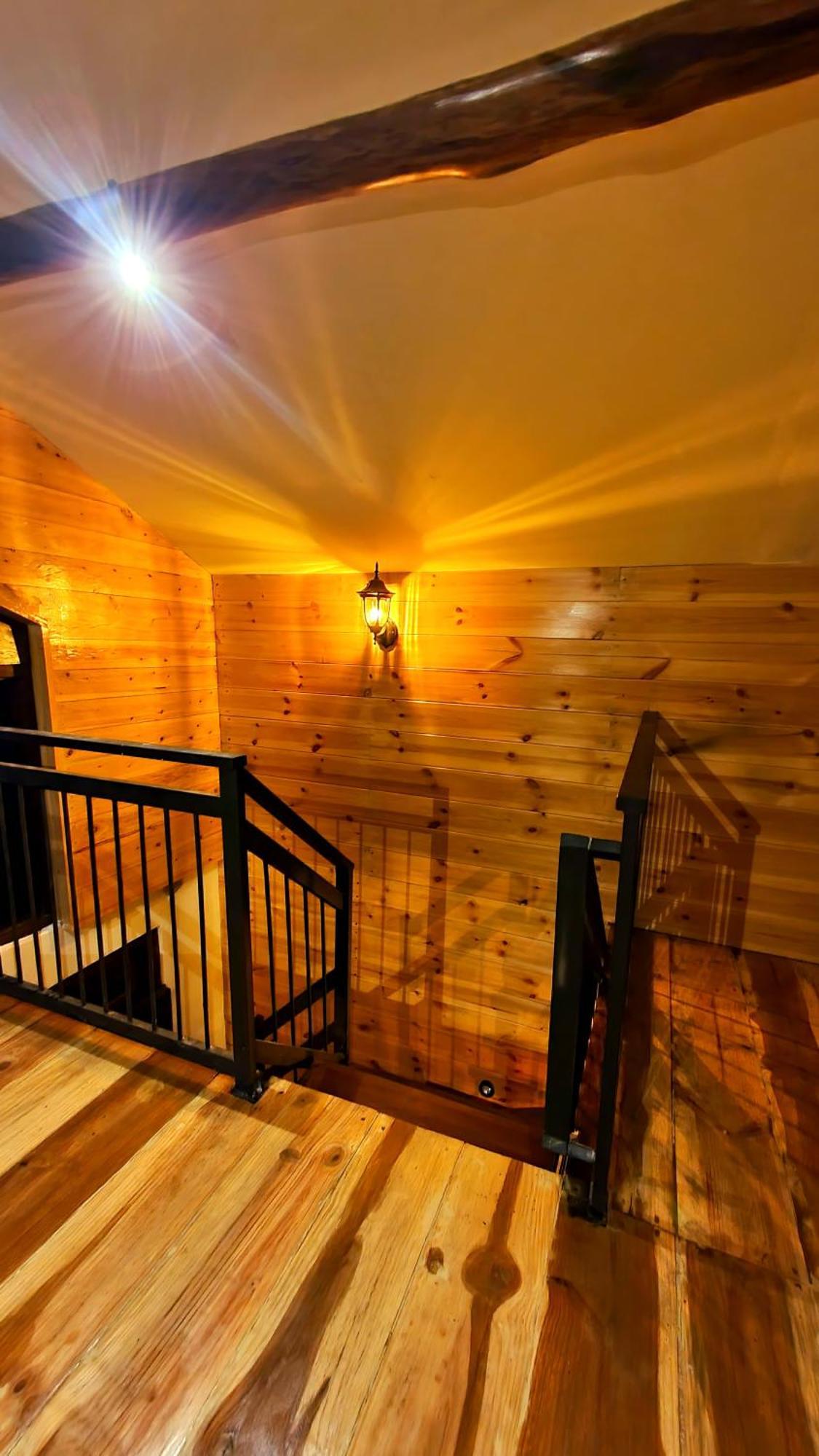 אלה Guest Inn Avendra מראה חיצוני תמונה
